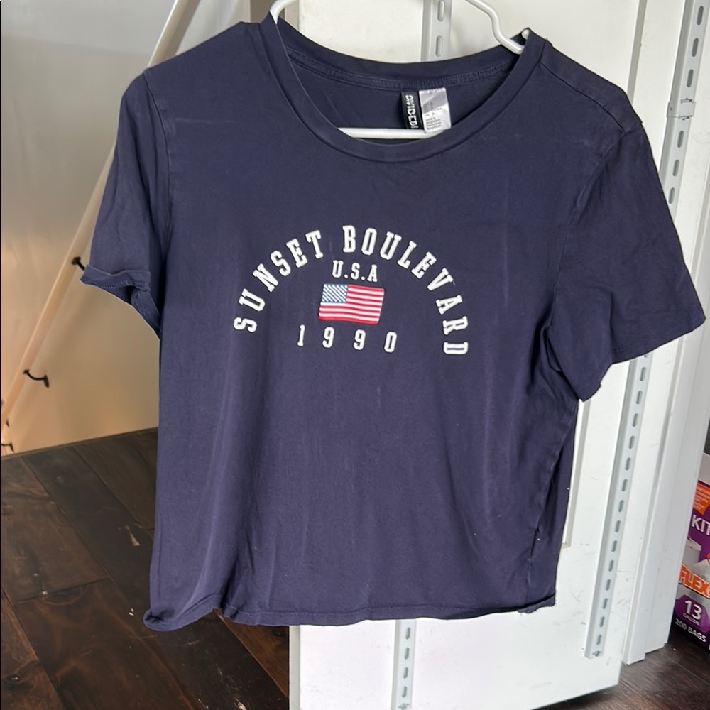 H&M Navy Crop Top with Graphic Print